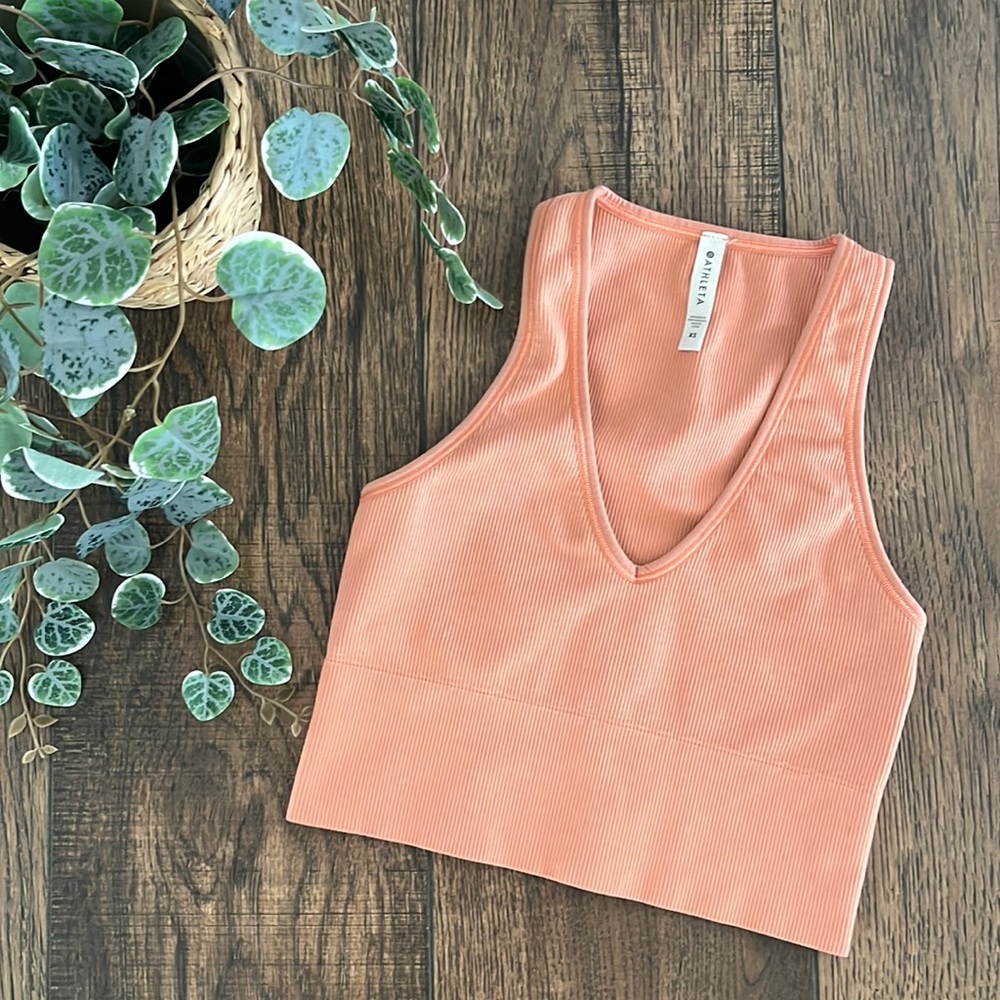 Athleta Aurora Seamless Crop Rib Tank in Island Coral